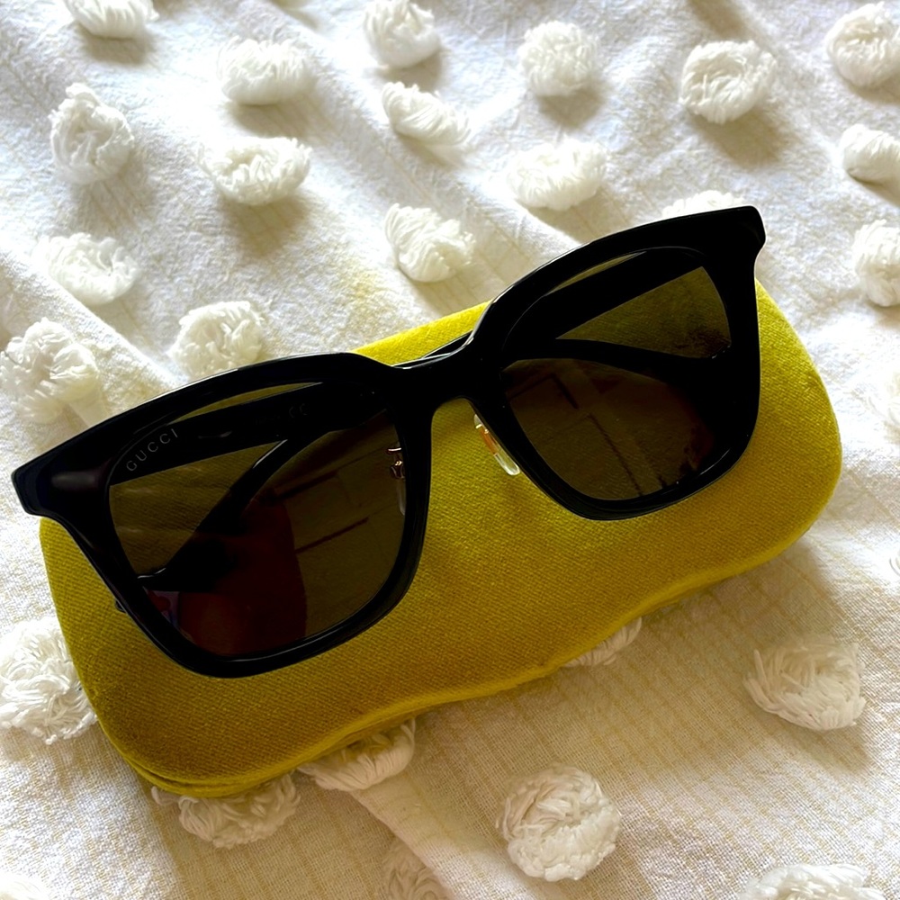 New Gucci sunglasses